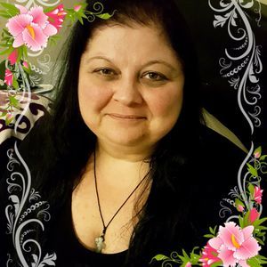 Meet your Posher, Michele